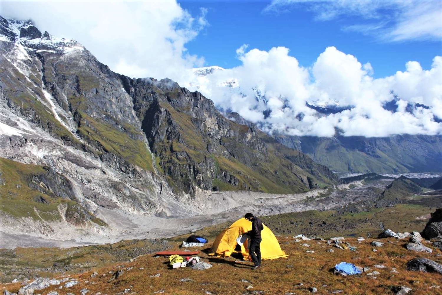 Safety Tips for Hiking - A blog post from Alpinist Club